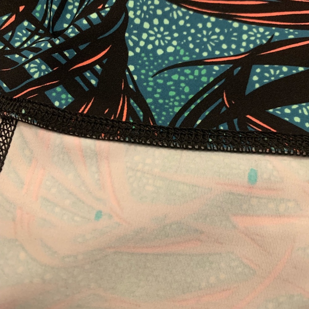 Lululemon Luxtreme Wunder Under HR Size 4 - Picture 8 of 10